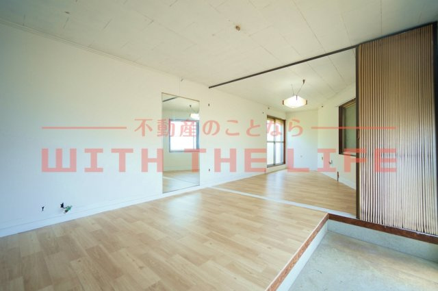 萩尾町戸建【キャッシュバック対象】の洋室