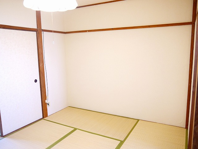 平和マンションの和室|和室です