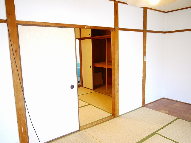 平和マンションの和室|和室です