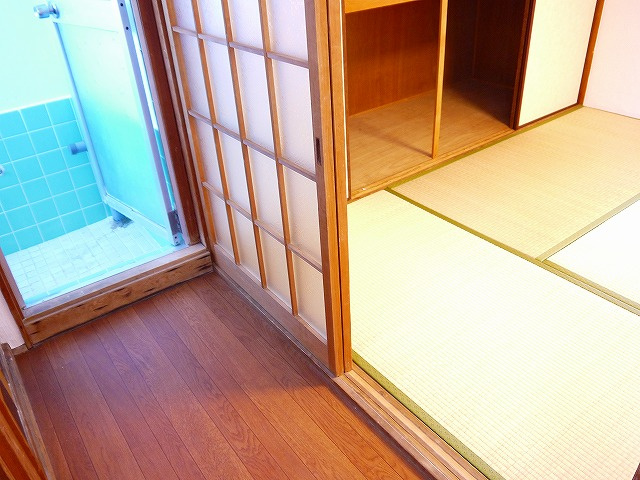 平和マンションの和室|来客時にも便利な和室付き
