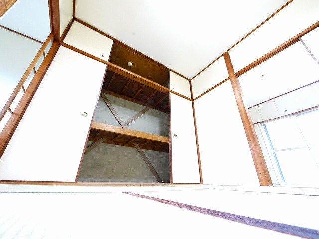 平和マンションの収納|こまごまとしたものを収納できそうですね
