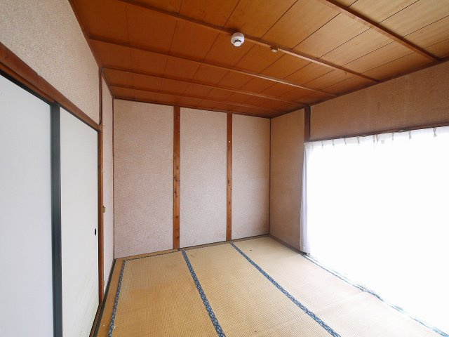 東ハウスの内装