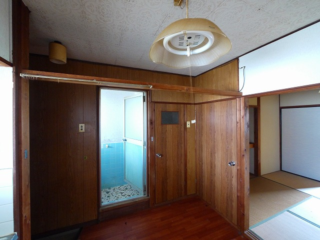 東ハウスの内装