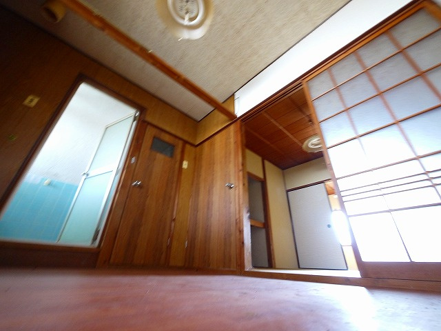 東ハウスの内装