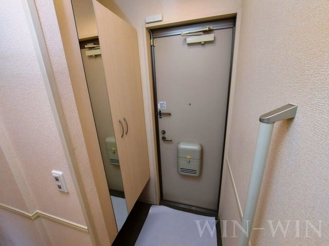 オアシス牛川 Ⅱの玄関