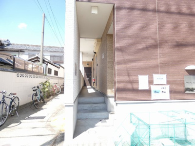 【エントランス】 | サイプレスト松原町