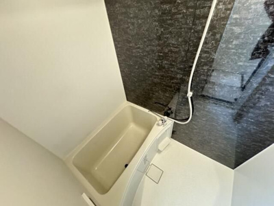 【浴室】 | Ｅｍｉｇｒａｎｔ