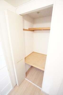 【収納】 | カーサみつわ台 E | ※同物件・同タイプの写真です。