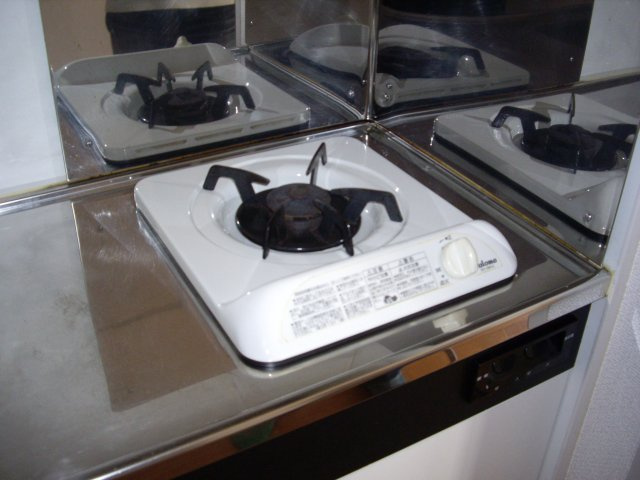 アメニティースペースのキッチン|1口コンロ