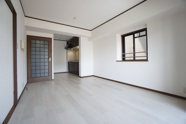 【居間・リビング】 | セルシオ住吉 | 別部屋参照