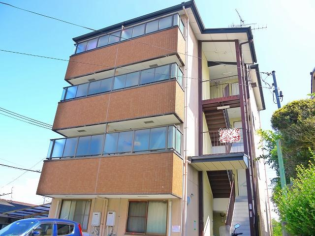 コーポ諏訪西大寺の外観|外観もきれいです