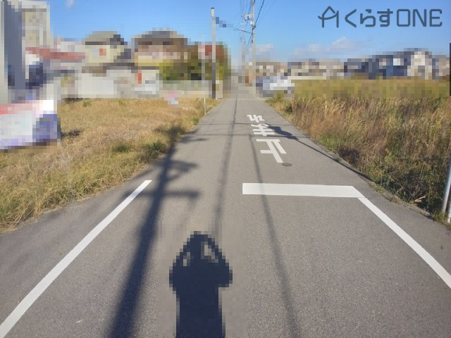 【前面道路含む現地写真】 | 姫路市網干区浜田／4区画 | 分譲地全体写真です。