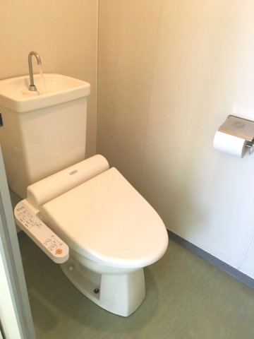 田中ビル別館のトイレ