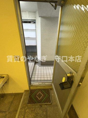 【玄関】 | フラワーハイツ