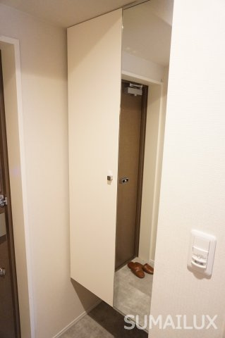 熊本市中央区九品寺２丁目の賃貸マンションの玄関