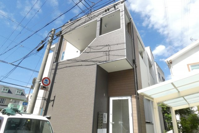 【エントランス】 | ｉｚｕｍｏ