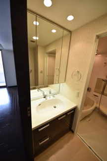 【洗面所】 | サムティ三宮レガニール