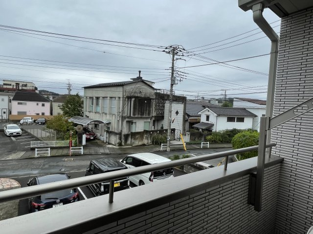 稲城市東長沼のアパートの展望