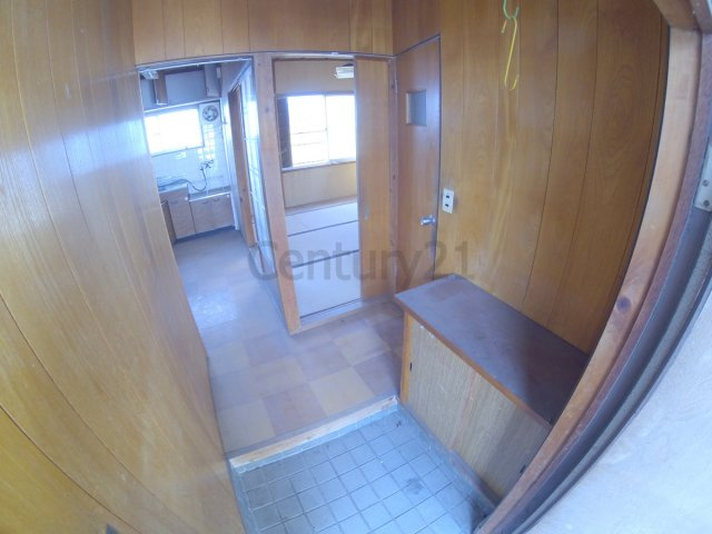 【玄関】 | 八番館