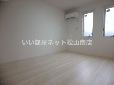 【洋室】 | ラ　メール　B棟