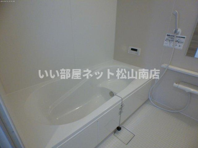 【浴室】 | ラ　メール　B棟