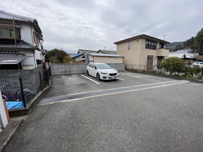 【駐車場】 | カーサ ロッソ