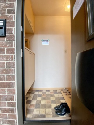 【玄関】 | カーサ ロッソ