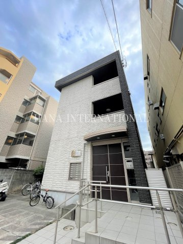 ラ・カンパネラの外観