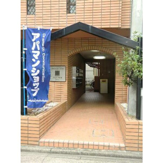 【エントランス】