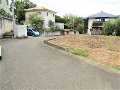 【前面道路含む現地写真】 | 売地　甲府市古府中町 | 前面道路含む現地写真です