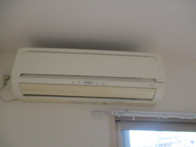 【設備】 | ポートラセーヌ | エアコン付きで年中快適ですね