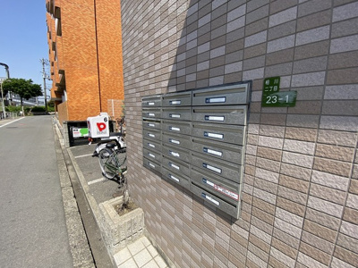 【その他共用部分】 | ポートラセーヌ | 集合ポストです