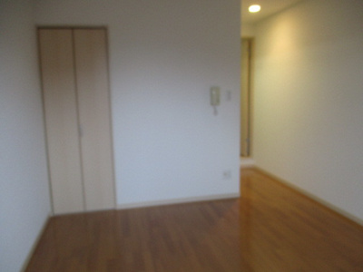 【居間・リビング】 | ポートラセーヌ | きれいな寝室です