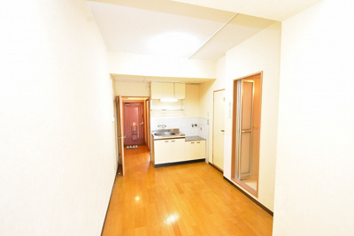 【内装】 | ミドービル