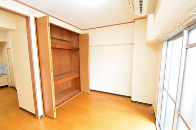 【内装】 | ミドービル