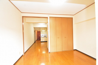 【内装】 | ミドービル