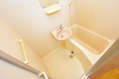 【浴室】 | ミドービル