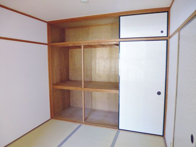 サンフローラ南別府の収納