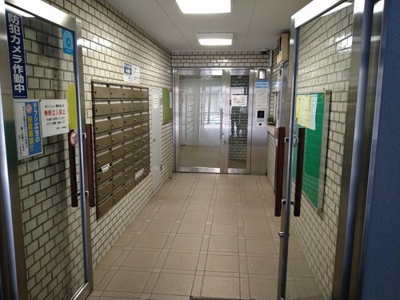 【エントランス】 | 雷門ハイツ