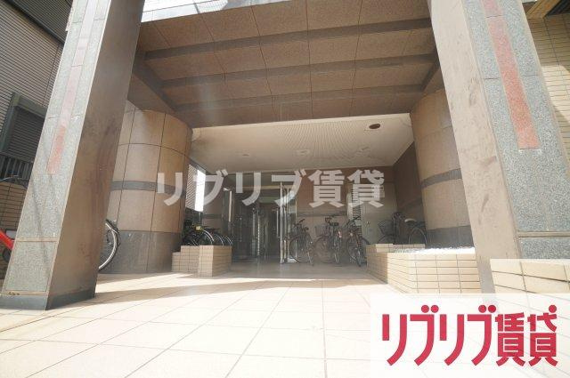 アーバンエクセル蘇我のエントランス