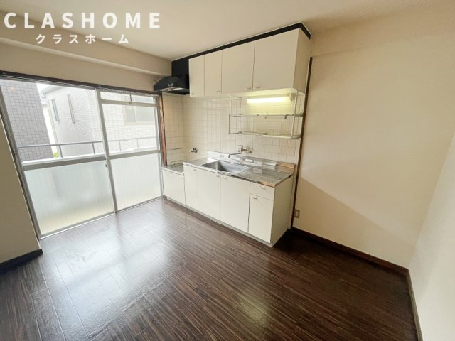 ファミリーマンション住吉　　　刈谷市近郊の賃貸はクラスホームの居間・リビング|イメージ画像になります