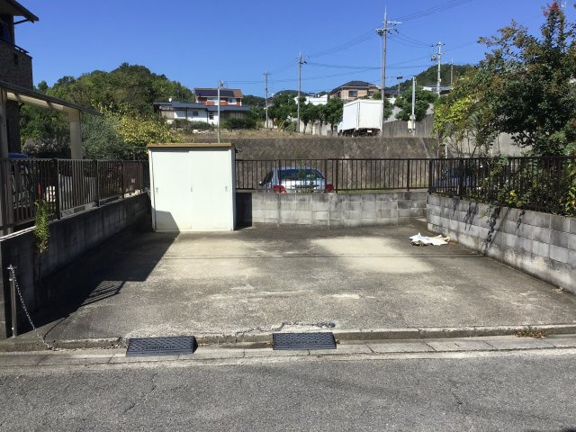 岩出市根来・中古戸建・54404の駐車場