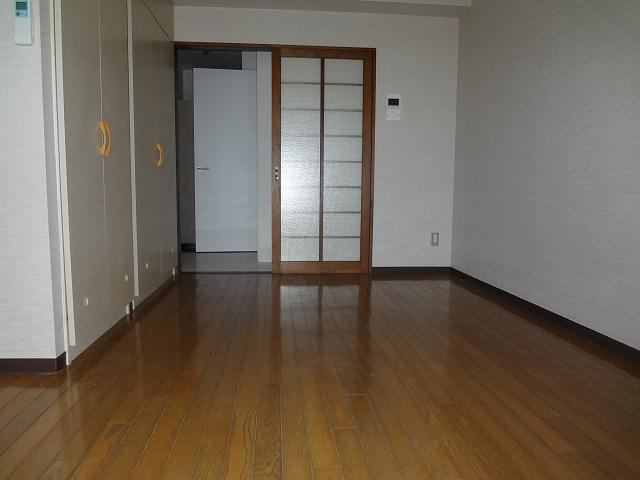 リバースコート木花台の居間・リビング