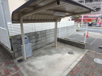 【その他共用部分】 | ＷＩＬＬ　Ｊ | 屋根付駐輪場で雨の日も安心