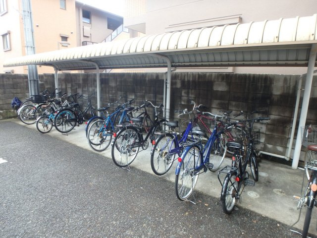 【その他】 | エトールⅥ | 駐輪スペース