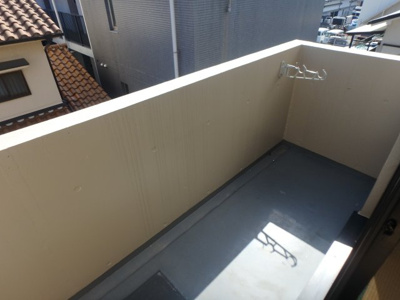 【バルコニー】 | ＦＭロッカー | 落ち着いた時間を過ごせるバルコニーです