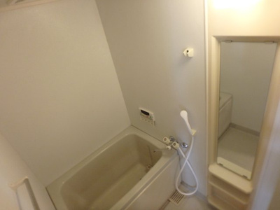 【浴室】 | ＦＭロッカー | お風呂で日々の疲れを落としましょう