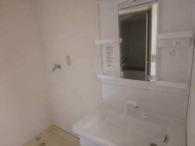 【洗面所】 | ＦＭロッカー | 忙しい朝には欠かせない洗面所です