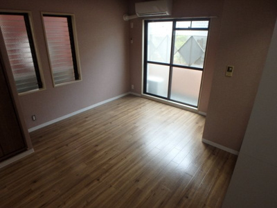 【居間・リビング】 | エレメンツアクア | たっぷりの陽光に包まれる明るい住まい