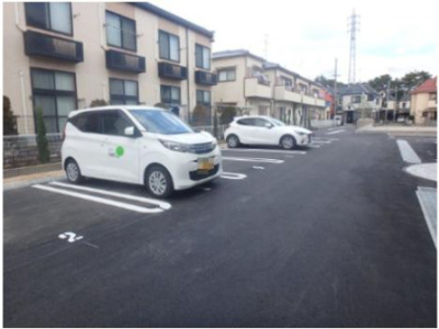 【駐車場】 | ルミナーレ | 駐車場があります